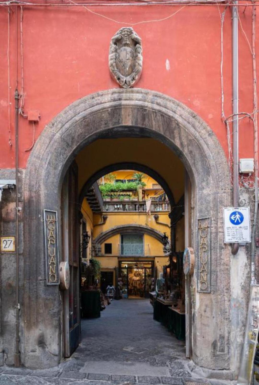 Appartamenti San Gregorio Armeno เนเปิลส์ ภายนอก รูปภาพ